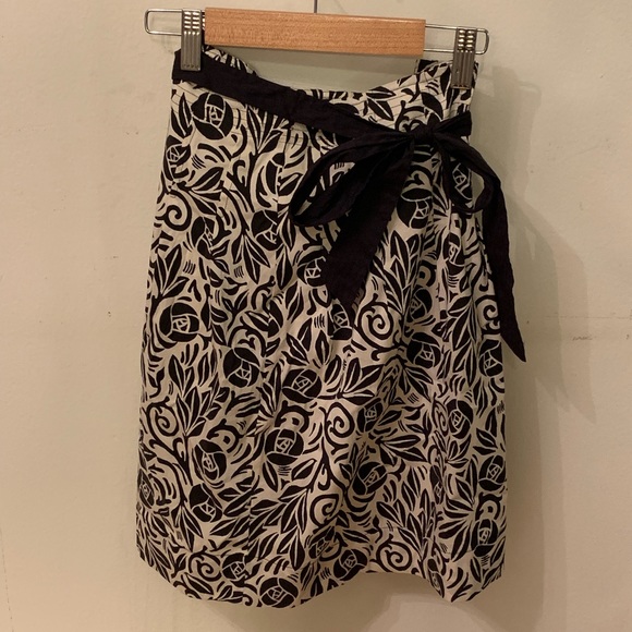 BCBG Maxazria Floral Skirt - Picture 1 of 5